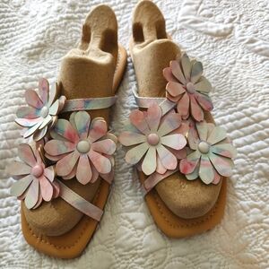 Kohls strappy Sandal